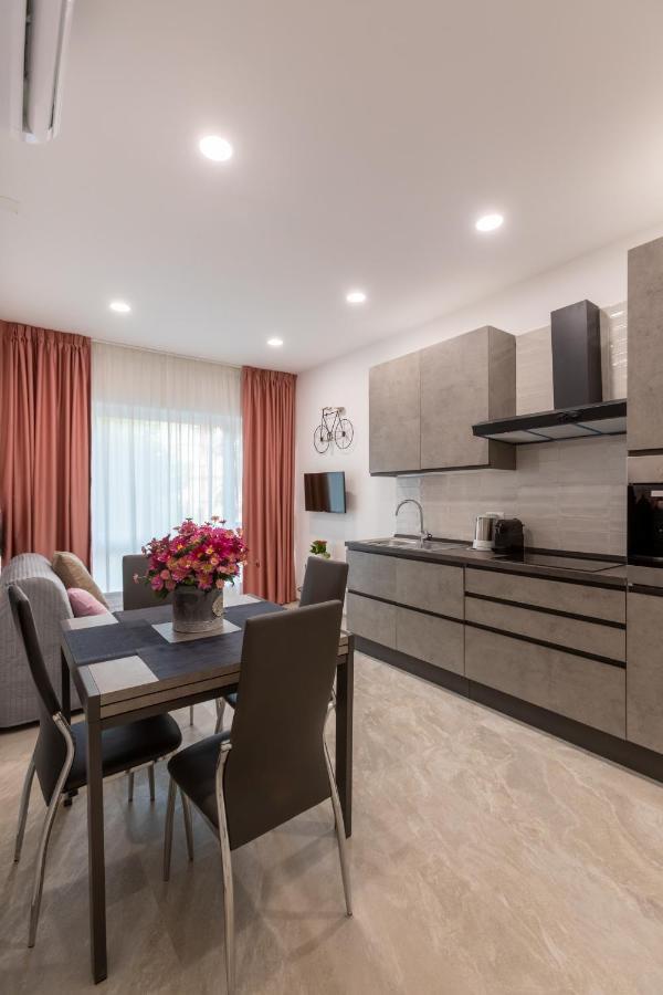 Le Case Di Anna - Holiday Home Roma Esterno foto
