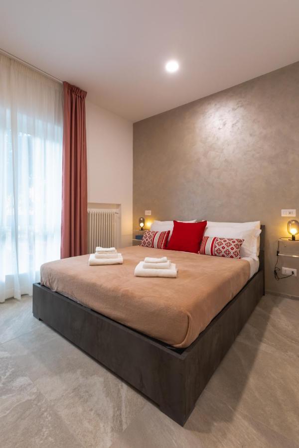 Le Case Di Anna - Holiday Home Roma Esterno foto